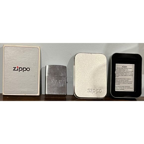 Zippo USA Patriotic Flag Windproof Lighter w/ Gift Box, Monogramed - Picture 3 of 5